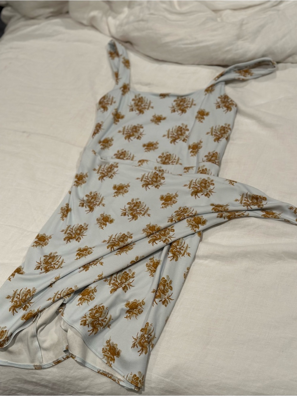 Aritzia Wilfred New Saturn Floral Tie-Waist Mini Dress size Medium - Picture 4 of 7